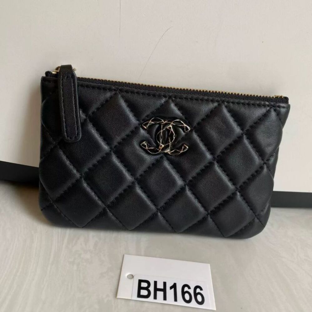 Chanel Women Pre-Loved Bag Very Good Condition